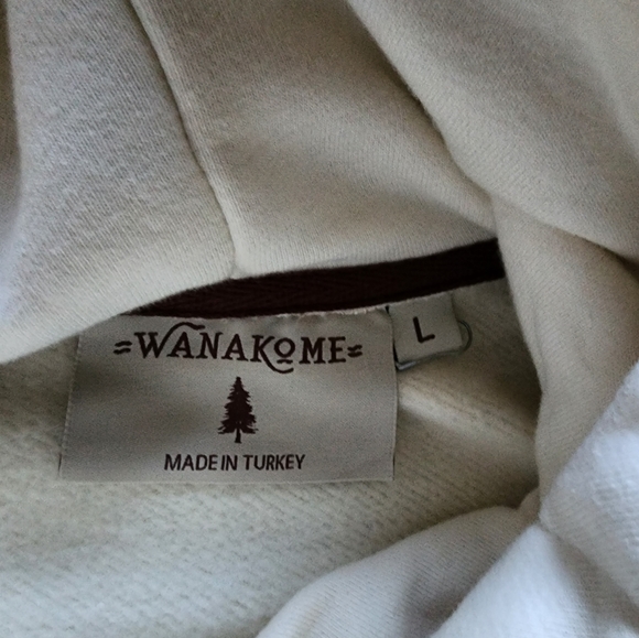 Wannakome Hoodie - Picture 5 of 5
